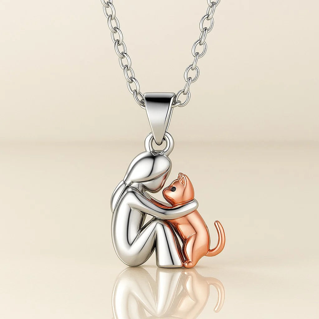 FELINIA – CAT EMBRACE NECKLACE